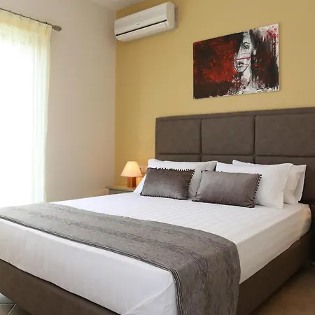 Apartment Dina