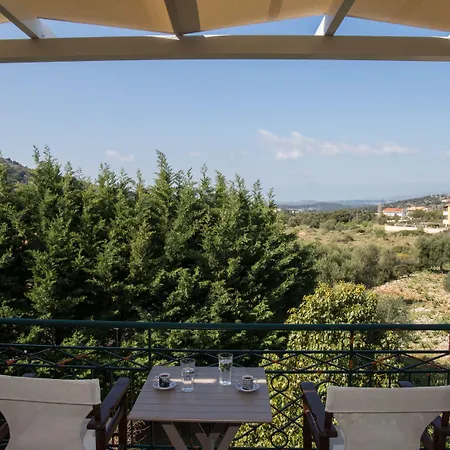 Apartamento Dina Razáta