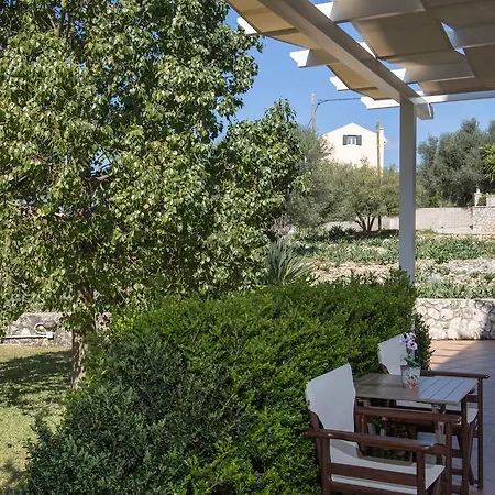 Appartement Dina *