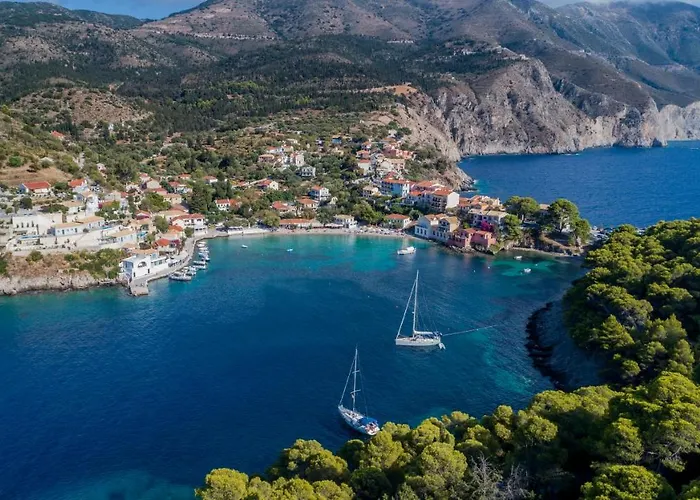 Dina Apartment Razata